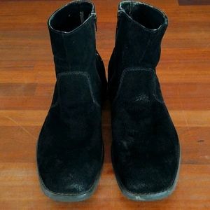 Steve Madden size 11 mens suede boots